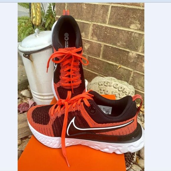 nike react infinity run flyknit bright crimson